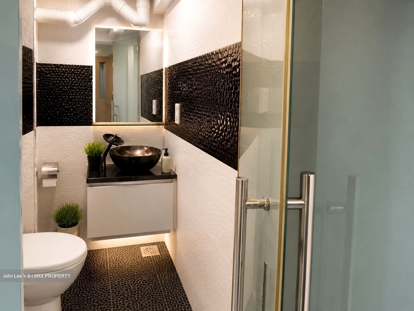 Blk 241 Jurong East Street 24 (Jurong East), HDB 3 Rooms #589787141